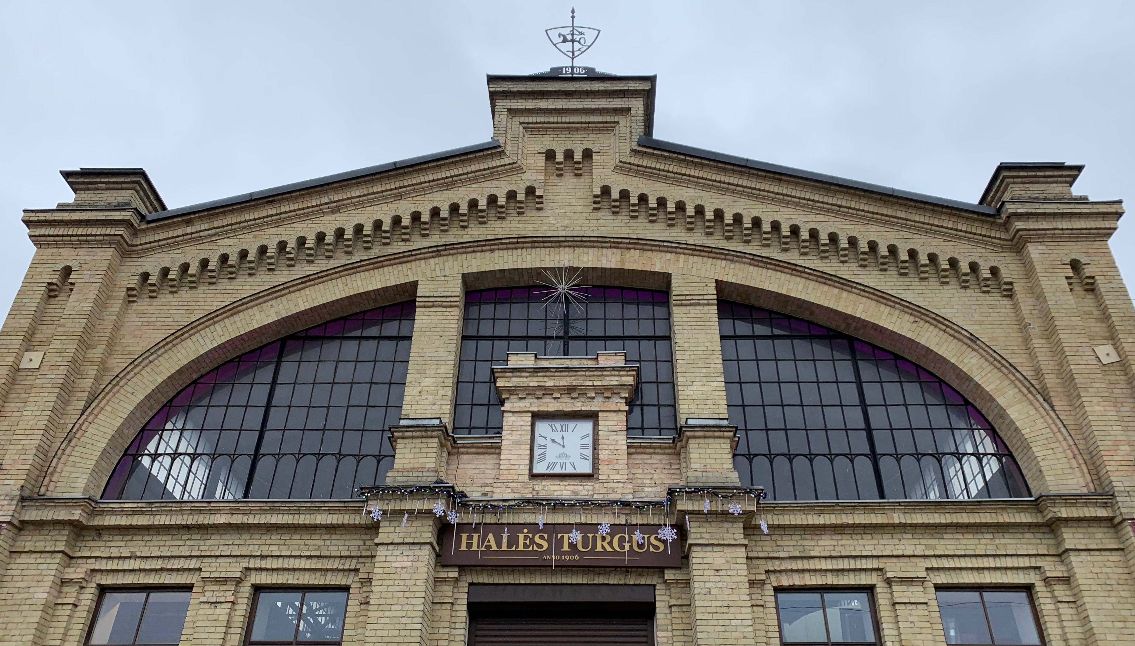 Hales Turgus, Covered Market Hall, Old Town Central Vilnius, Lithuania, Eastern Europe
